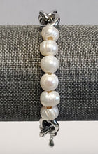 Load image into Gallery viewer, Bracelet-Large Pearl Beads on Silver Link Chain
