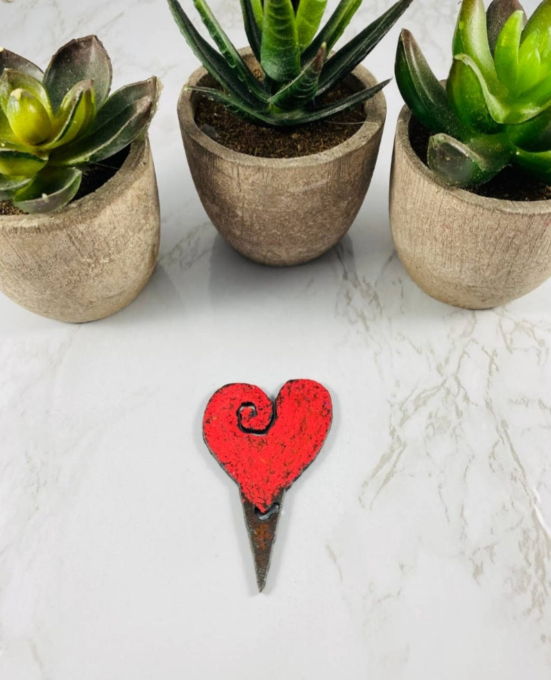 Plant Stake-Heart