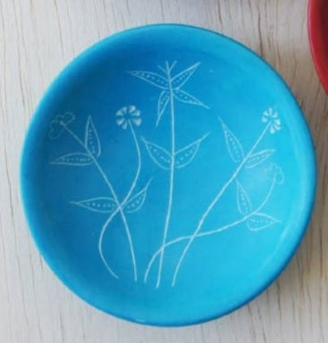 Dish-Round Pale Blue w/Etching 3