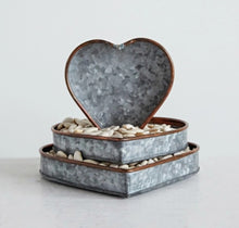 Load image into Gallery viewer, Tray-Medium-Galvanized Metal Heart
